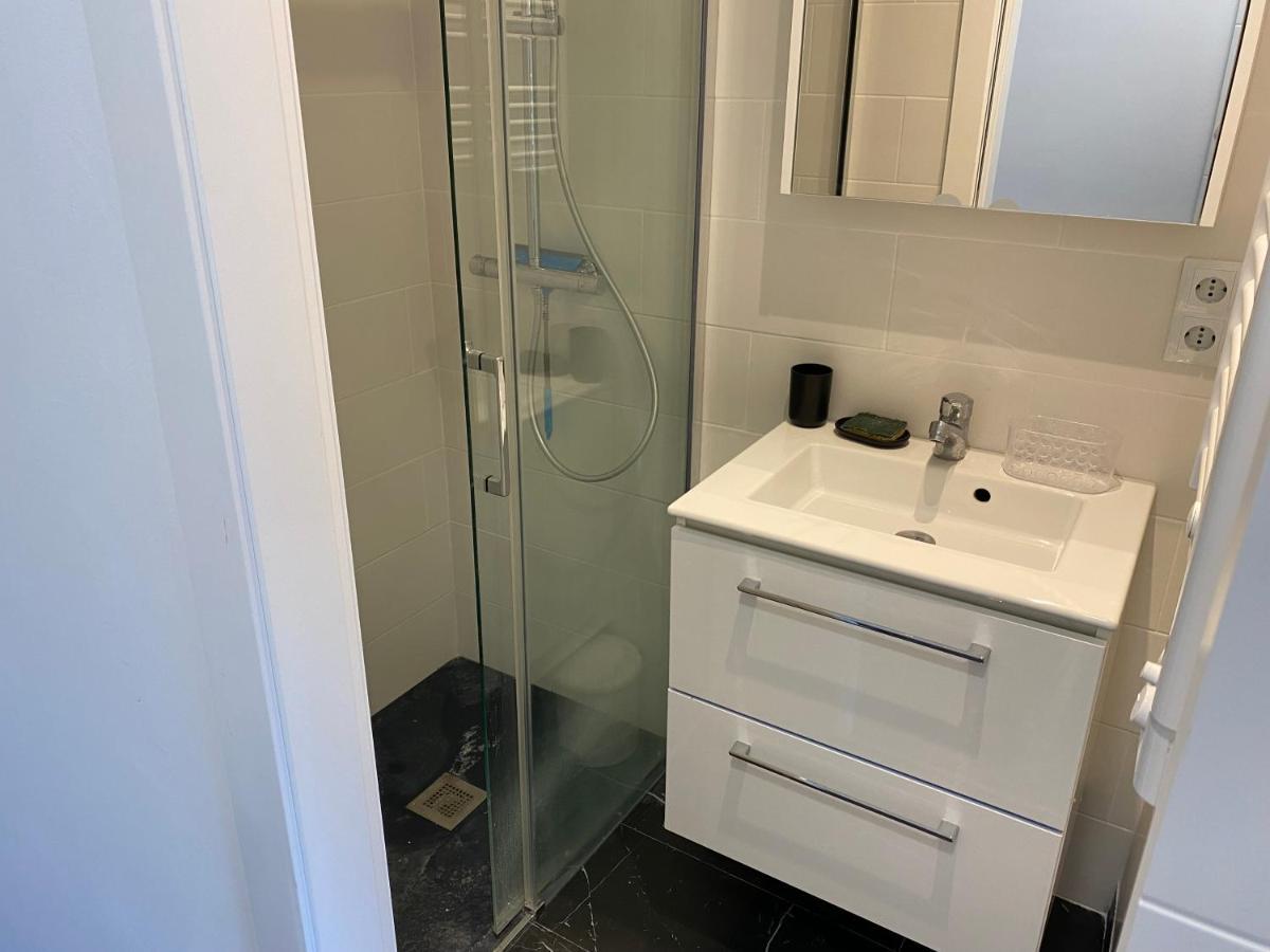 Apartament Per Parelles Reformat Amb Piscina カレリャ・デ・パラフルジェリ エクステリア 写真